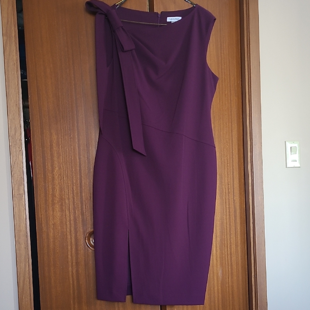N.W.T Calvin Klein One Shoulder bow Purple Dress